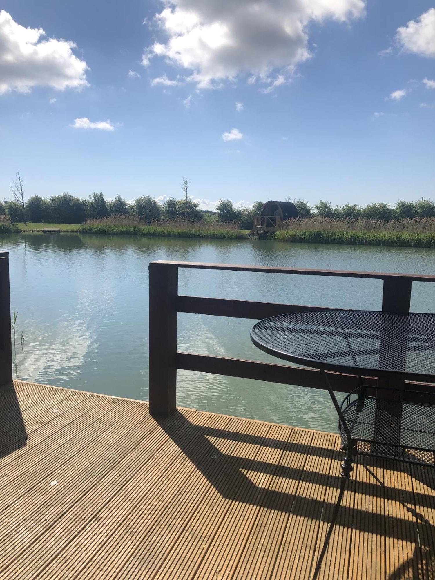 Lakeside Fishing Lodges Boston Extérieur photo